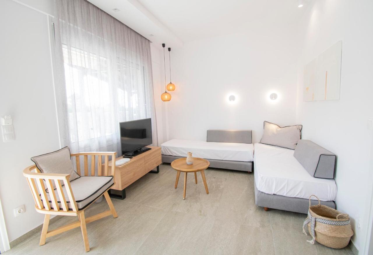 Coel Luxury Suites By Rentalspro Services - Potidea Halkidiki Nea Poteidaia Eksteriør billede