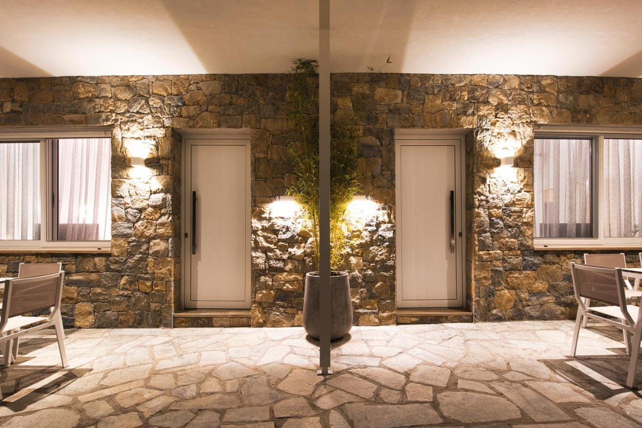 Coel Luxury Suites By Rentalspro Services - Potidea Halkidiki Nea Poteidaia Eksteriør billede